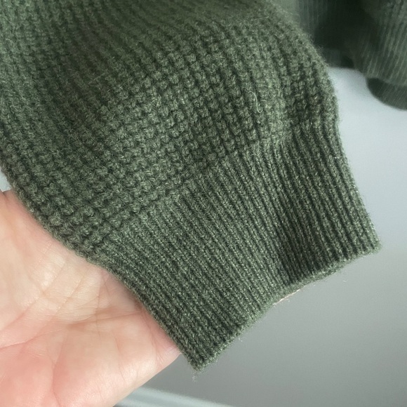 L.L. Bean Men’s Green 100% Cashmere Sweater Size XL - Picture 5 of 9
